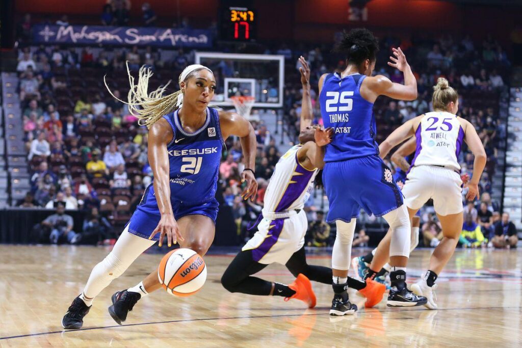 los angeles sparks vs connecticut sun match player stats